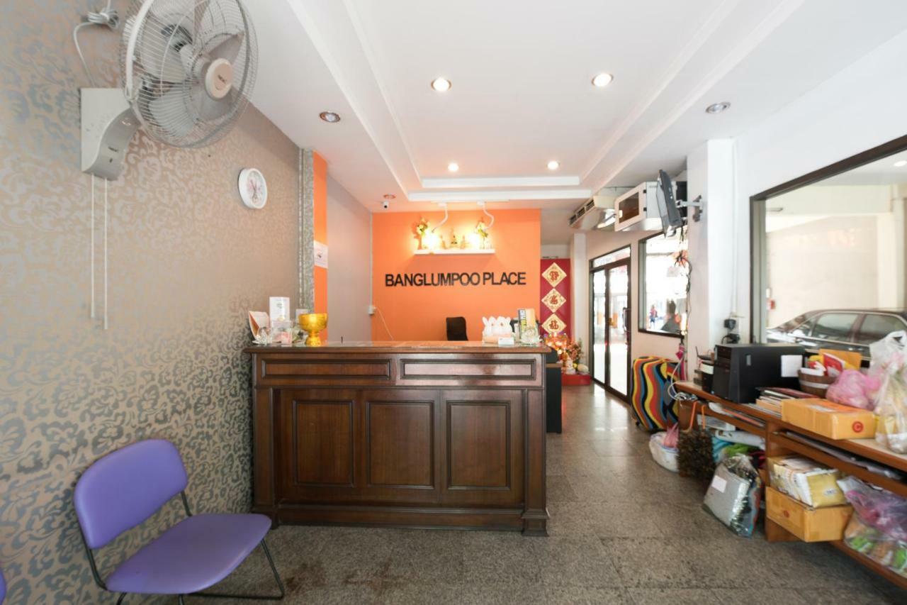 Oyo 110 Old Town Hotel Банкок Екстериор снимка
